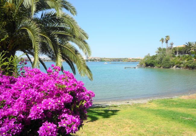 viajar a las islas baleares, disfrutar de menorca y estancia